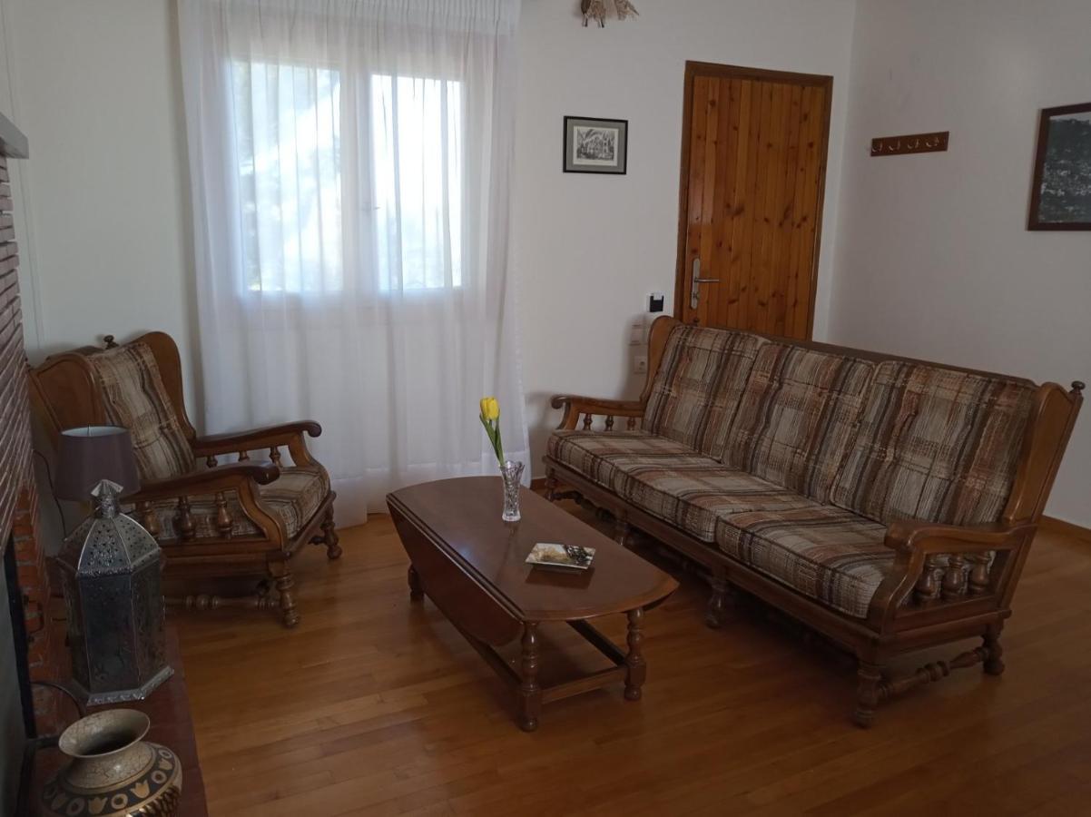 Manousi 2 - First Floor Villa Mystras Exterior photo